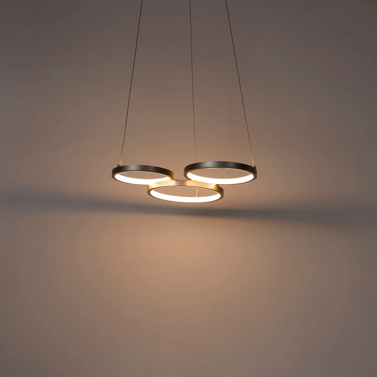 Lampe suspendue en acier avec LED 3-step dimmable 3-light - Rondas