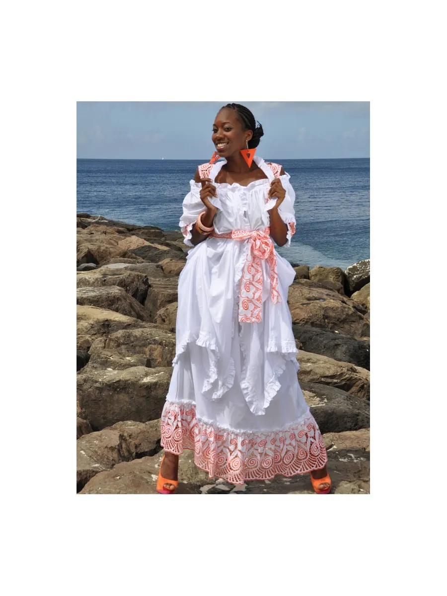 Robe Broderie Signar