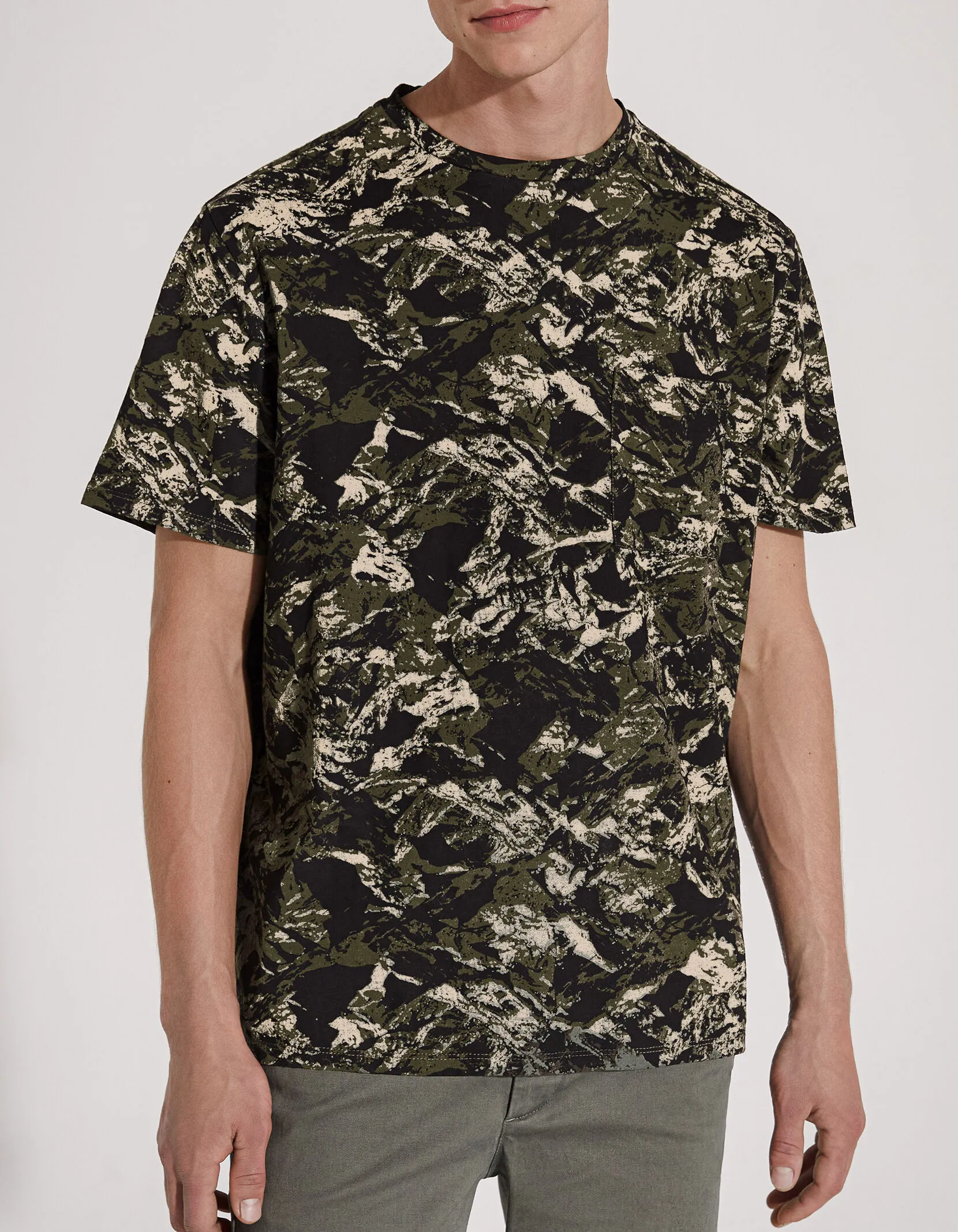 Tee-shirt kaki à imprimé camouflage Homme